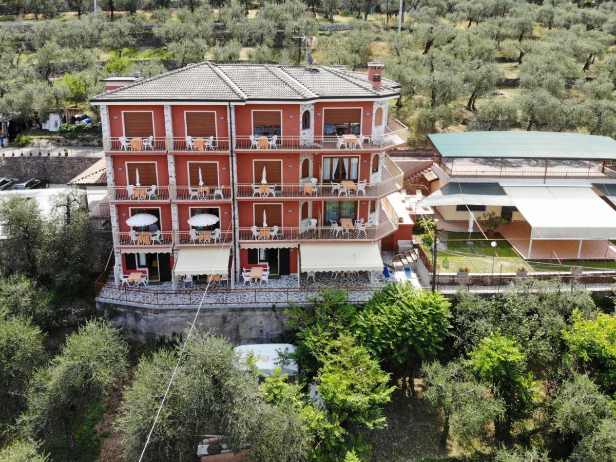 أسينزا دي برينزون Locazione Turistica Casa Maria-5 By Interhome المظهر الخارجي الصورة
